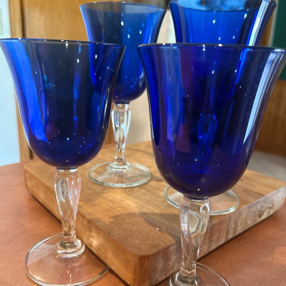 Blue Cobalt Drinkware Set for Dining